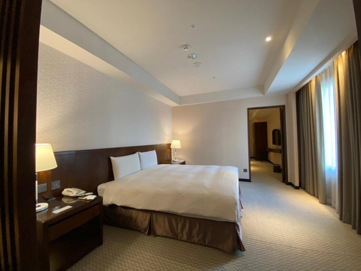 Lailai Hotel Тайчжун Экстерьер фото