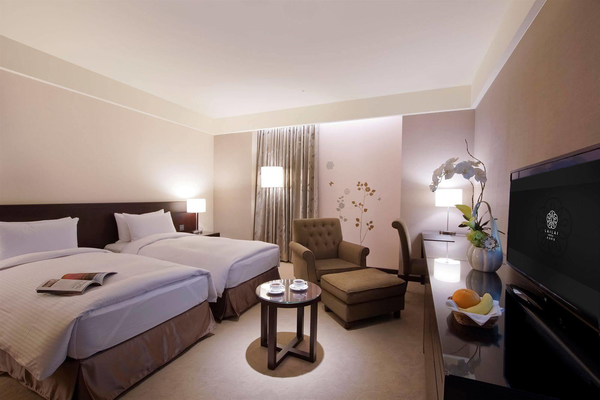 Lailai Hotel Тайчжун Экстерьер фото