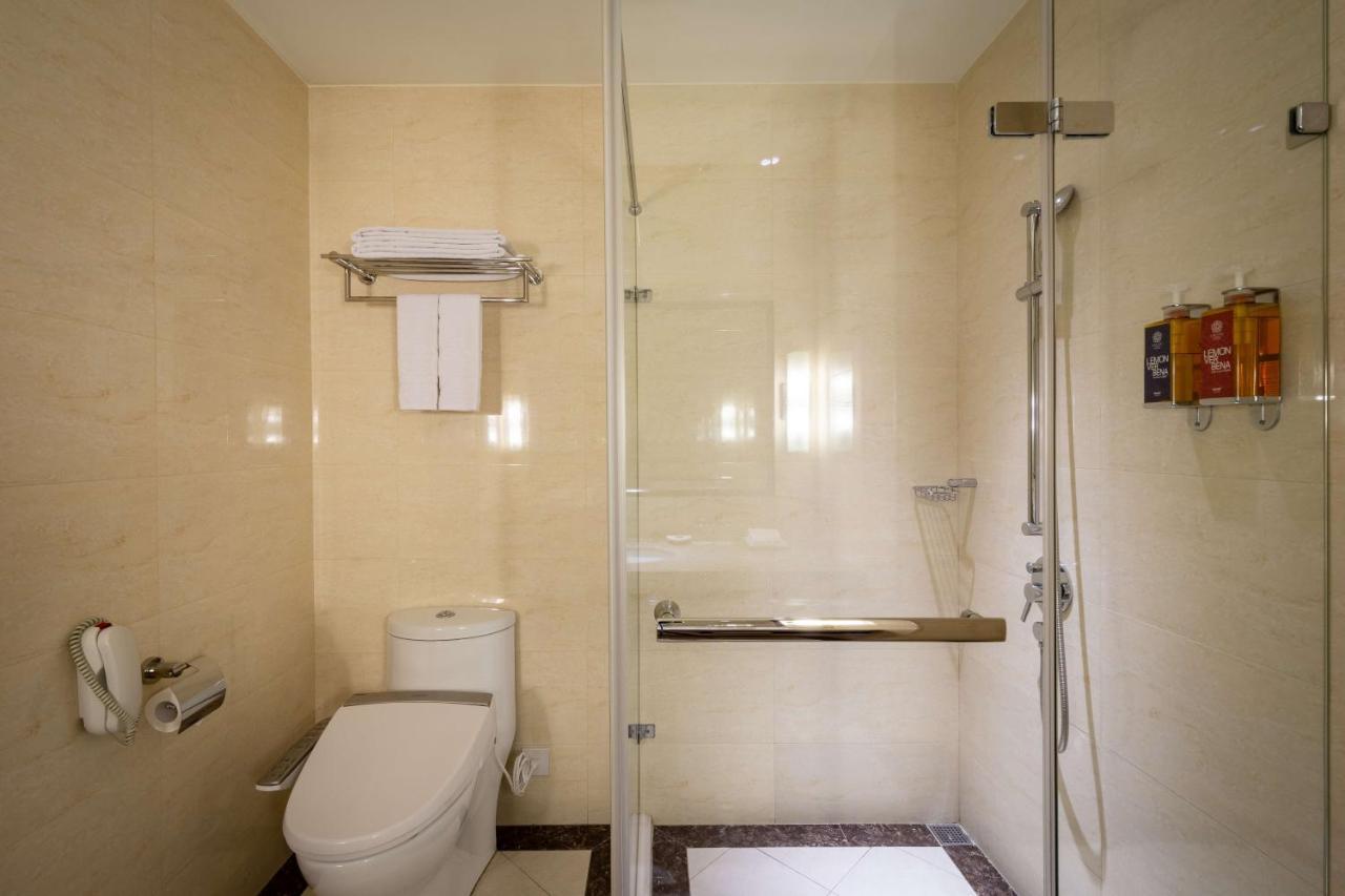 Lailai Hotel Тайчжун Экстерьер фото